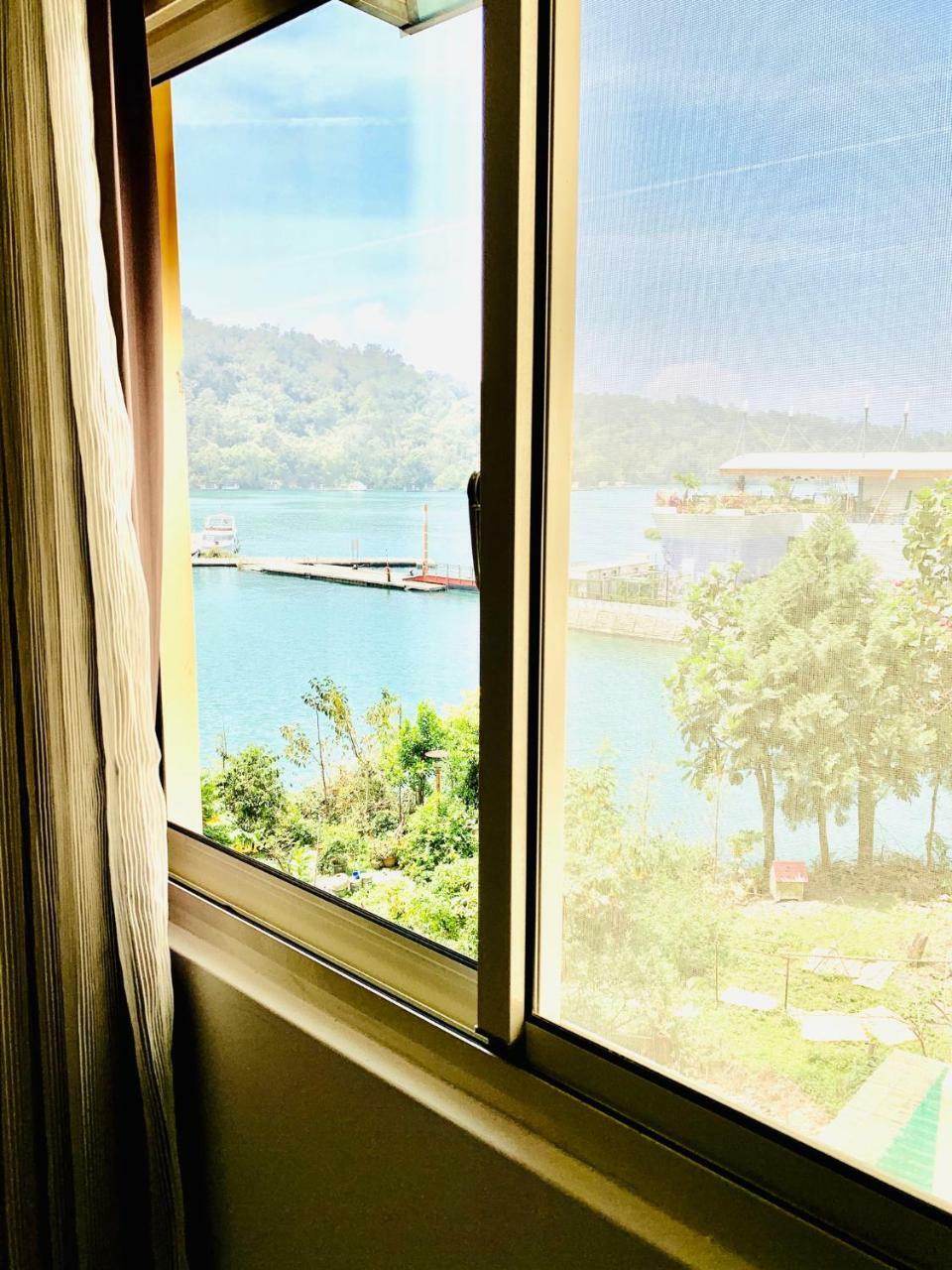 Taihu Hotel Sun Moon Lake Ючи Екстериор снимка